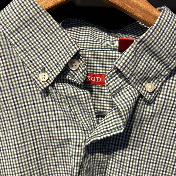 Beautiful Large blue green plaid IZOD dress shirt Quality goods - Picture 2 of 7